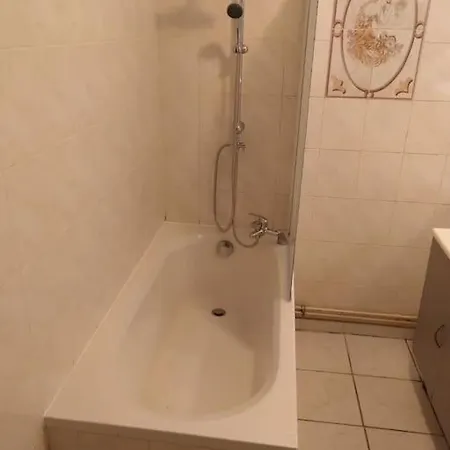 Agreable Maison 2 Ch 5 Mins Valenciennes Et Garage *