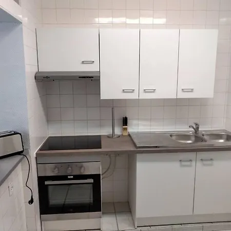 Agreable Maison 2 Ch 5 Mins Valenciennes Et Garage Casa de Férias *