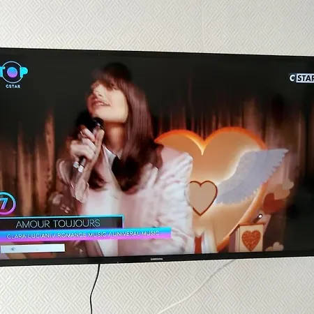 Agreable Maison 2 Ch 5 Mins Valenciennes Et Garage * Anzin